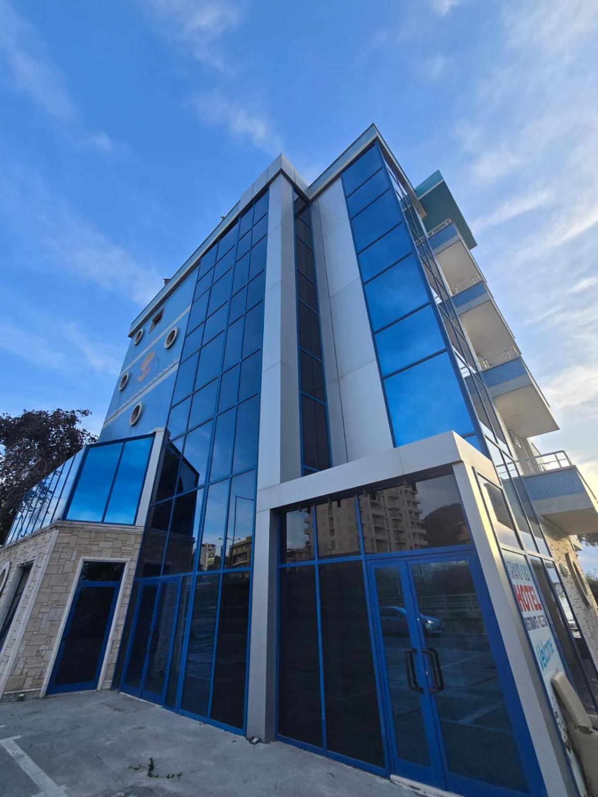 Blue Amr Hotel Shkallnur Exterior photo